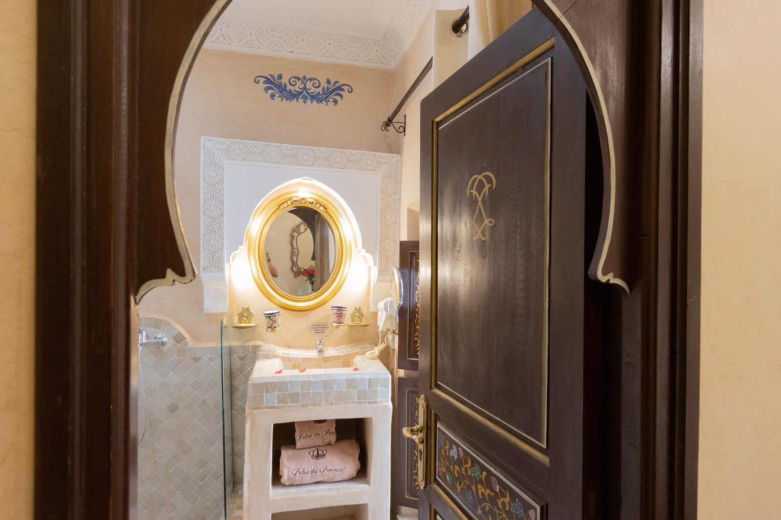 palais-des-princesses-riad-a-marrakech-standard-double2.jpg
