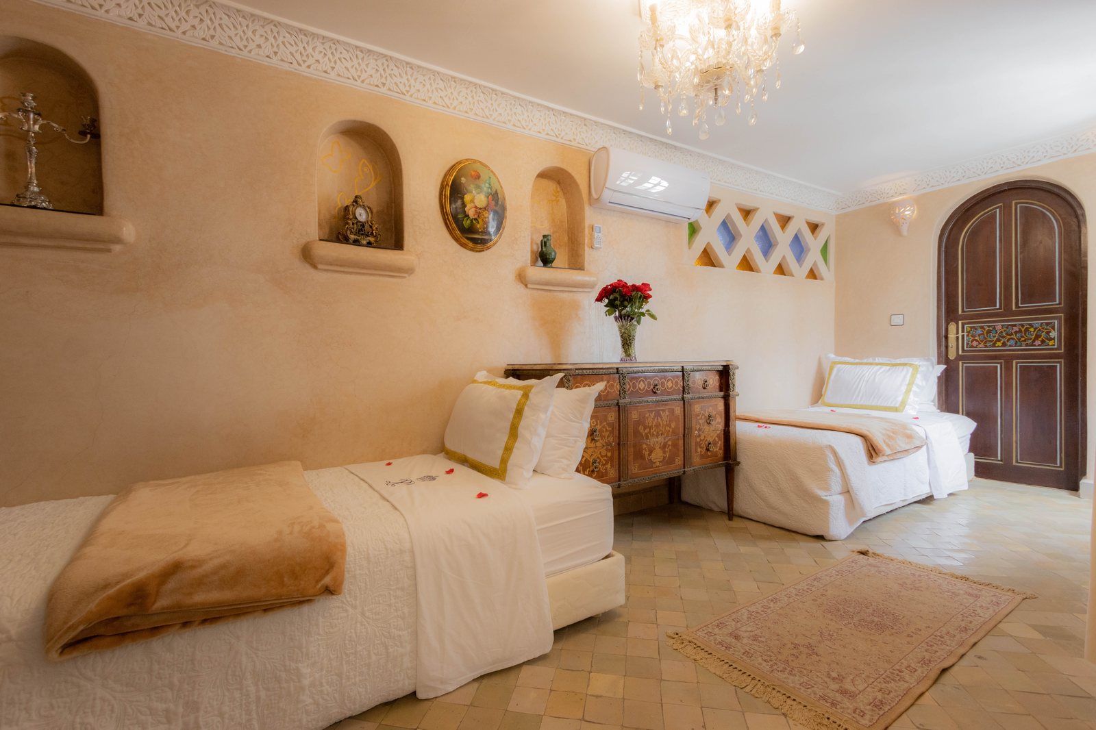 palais-des-princesses-riad-a-marrakech-triple2-1.jpg