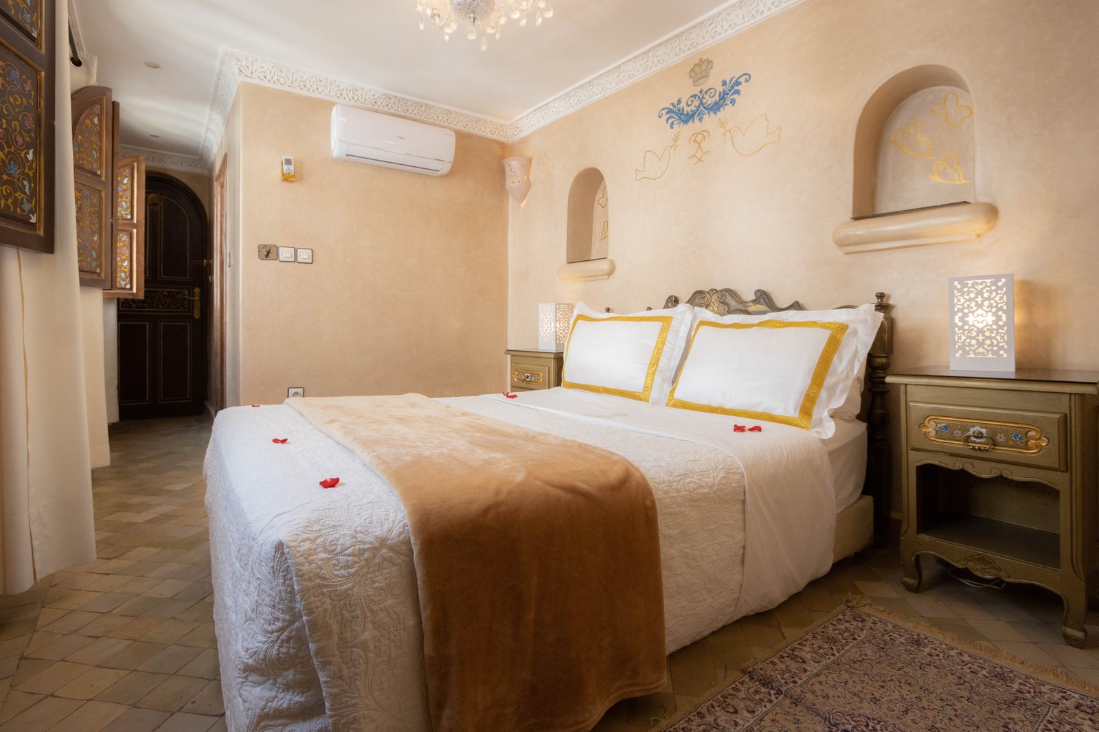 palais-des-princesses-riad-a-marrakech-triple3-1.jpg